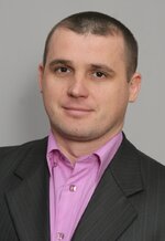 Мороз Юрій Миколайович, кандидат педагогічних наук, доцент, завідувач кафедри фізичного виховання та психолого-педагогічних дисциплін