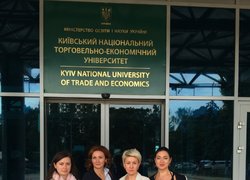 Кафедра туризму та готельно-ресторанної справи переймає досвід у Київського національного торговельно-економічного університету