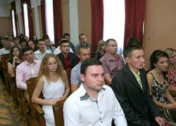 І світлі мрії, й мить прощання сплелися у єдиному танку