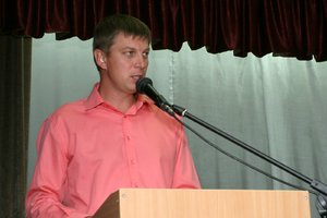І світлі мрії, й мить прощання сплелися у єдиному танку