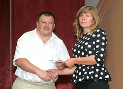 І світлі мрії, й мить прощання сплелися у єдиному танку