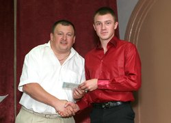 І світлі мрії, й мить прощання сплелися у єдиному танку