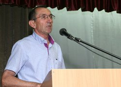 І світлі мрії, й мить прощання сплелися у єдиному танку