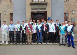 Випускники групи 33-м (куратор групи Сорока Є.П.)