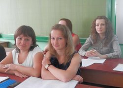 Вітаємо студентів професійного спрямування «Менеджмент зовнішньоекономічної діяльності» з успішним захистом дипломних робіт