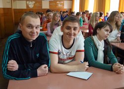 Дискусійний клуб факультету менеджменту на тему «Менеджер – це рульовий у бурхливому океані світової економіки»