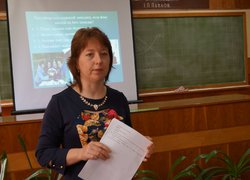 Дискусійний клуб факультету менеджменту на тему «Менеджер – це рульовий у бурхливому океані світової економіки»