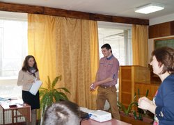 Дискусійний клуб факультету менеджменту на тему «Менеджер – це рульовий у бурхливому океані світової економіки»