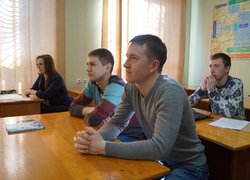 Дискусійний клуб факультету менеджменту «Митне оформлення міжнародних морських перевезень»