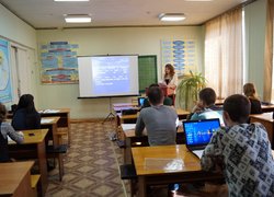 Дискусійний клуб факультету менеджменту «Митне оформлення міжнародних морських перевезень»