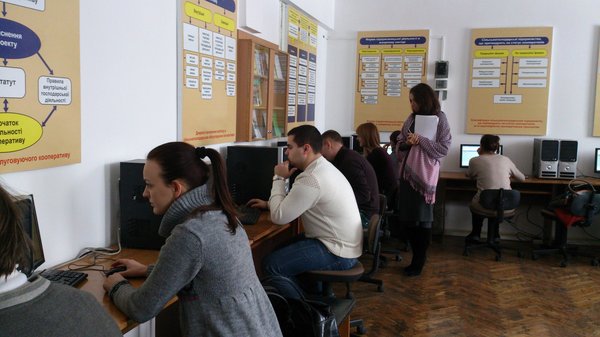 Вітаємо студентів спеціальності «Менеджмент зовнішньоекономічної діяльності» з успішною участю у І-му етапі Всеукраїнської студентської олімпіади