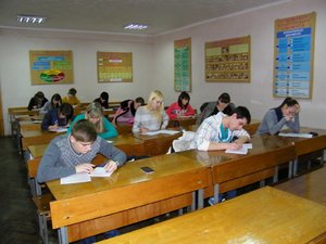 Учасники І етапу Всеукраїнської студентської олімпіади зі спеціальності „Облік і аудит”  виконують практичні завдання