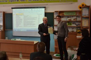 Вітаємо переможців Всеукраїнського конкурсу студентських наукових робіт, що відбувся на кафедрі економіки Уманського національного університету садівництва, з  напряму "Економіка сільського господарства і АПК"
