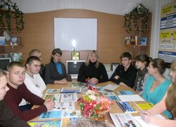 І пробудивсь народ від сну в єдиному пориві…
