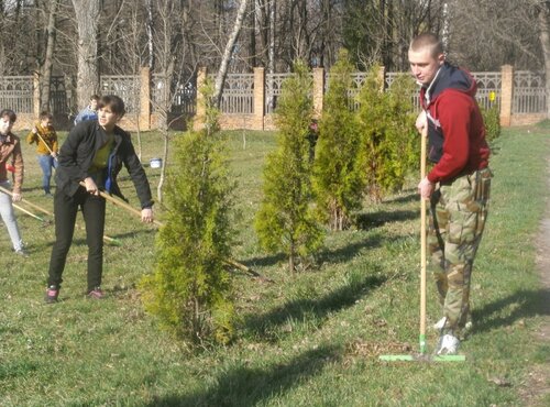 В Уманському національному університеті садівництва розпочато місячник «Чисте довкілля»