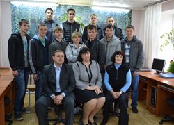 Фото на пам’ять – учасники бліц-турніру та їх викладачі