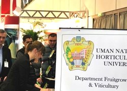 Кафедра плодівництва і виноградарства УНУС на виставці «Фрутлогістика» в Берліні