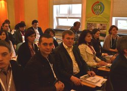 Науковці УНУС в конференційній залі