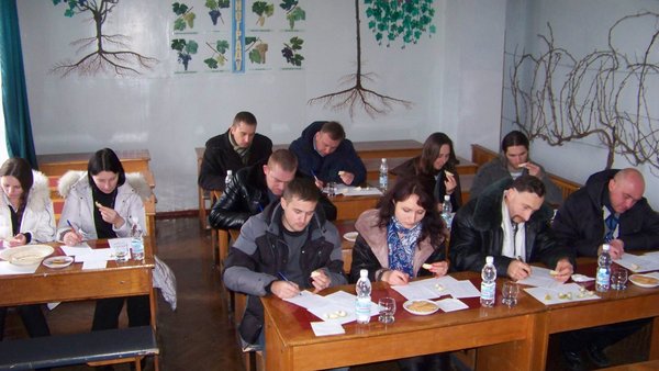 Робочий момент дегустації плодів