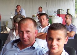 Підростає садівнича зміна – майбутні студенти УНУС: Сергій Чорний – голова фермерського господарства «Яніс,  філії кафедри плодівництва і виноградарства УНУС із сином Ярославом