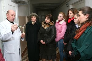 Відвідування учасниками Олімпіади навчально-науково-виробничої лабораторії біотехнології