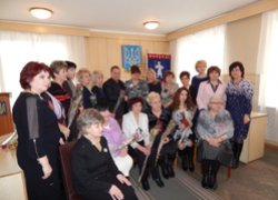 Вітаємо доцента кафедри соціально-гуманітарних і правових дисциплін Майю Костюк з перемогою у міському конкурсі «Жінка року» у номінації «Жінка-берегиня народних традицій»