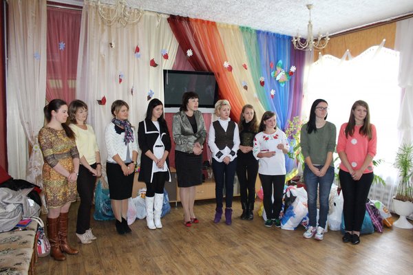 Продовжується благодійна акція допоможи дітям-сиротам