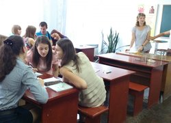 Навчальний тренінг «Презентаційне оформлення виставкової вітрини»
