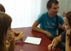 Навчальний тренінг «Презентаційне оформлення виставкової вітрини»