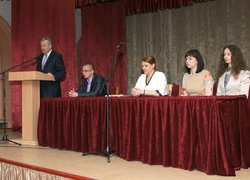 День коледжів на факультеті економіки і підприємництва: «Молода економіка» висвітлила науковий контекст сьогодення