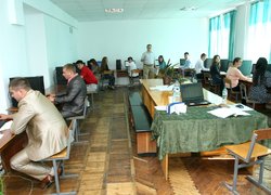 Студенти-першокурсники факультету економіки і підприємництва підкорили свою першу наукову вершину