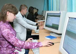 Студенти-першокурсники факультету економіки і підприємництва підкорили свою першу наукову вершину