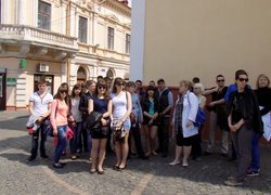 Для дружнього колективу і гори по плечу!
