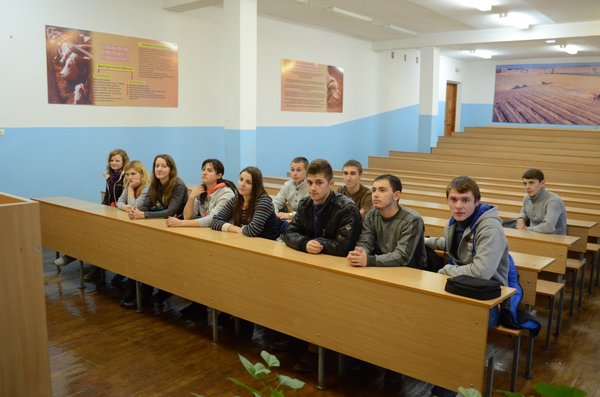 Виховна година зі студентами І курсу напряму підготовки "Економіка підприємства"
