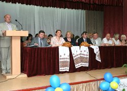 І гіркота прощання миті труїла радість відчуттів…