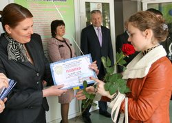 І звичний звук дзвінка нам сповіщав нове життя…