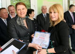 І звичний звук дзвінка нам сповіщав нове життя…