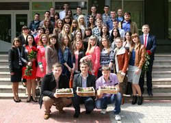 І звичний звук дзвінка нам сповіщав нове життя…