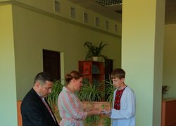 Першокурсникам факультету економіки і підприємництва вручили головний документ студента