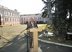 Прапор України майорітиме над мирною, сильною і єдиною державою!