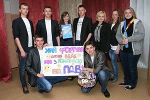 Сміх продовжує життя