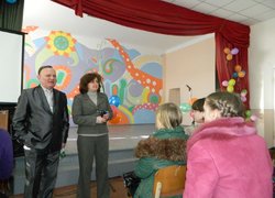 Зустріч кандидата економічних наук, доцента кафедри фінансів і кредиту Богдана Гузара з учнями і дирекцією Немирівської ЗОШ № 2