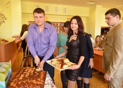 Студенти факультету економіки і підприємництва презентували до 170-ї річниці рідного університету збірку власних віршів