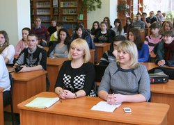 Студенти факультету економіки і підприємництва презентували до 170-ї річниці рідного університету збірку власних віршів