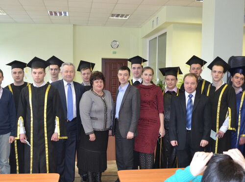 Перший випуск інженерів-дослідників за спеціальністю «Процеси, машини та обладнання агропромислових підприємств» освітньо-кваліфікаційного рівня «магістр»