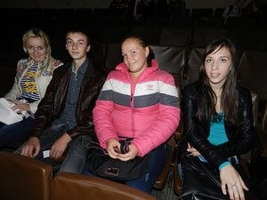 Похід в театр на виставу «Ханума»