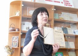 Конспекти історії зберігаються у Науковій  бібліотеці Уманського НУС