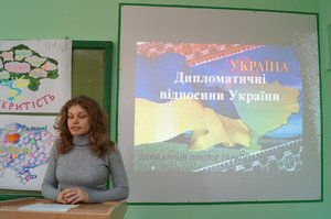 Дискусійний клуб факультету менеджменту «Україна – єдина суверенна держава»
