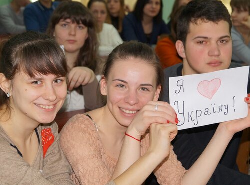 Дискусійний клуб факультету менеджменту «Україна – єдина суверенна держава»