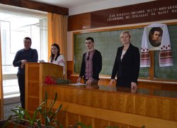 Факультет плодоовочівництва,екології та захисту рослин провів виховну годину присвячену творчості Т. Шевченка
